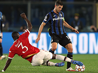 Bailly's high risk defending a...